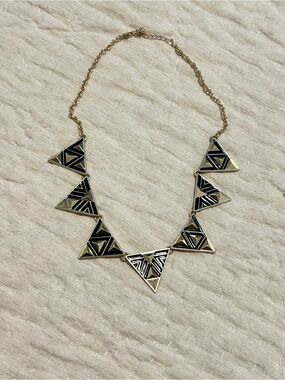 2/$30 💫 Statement Necklace Set